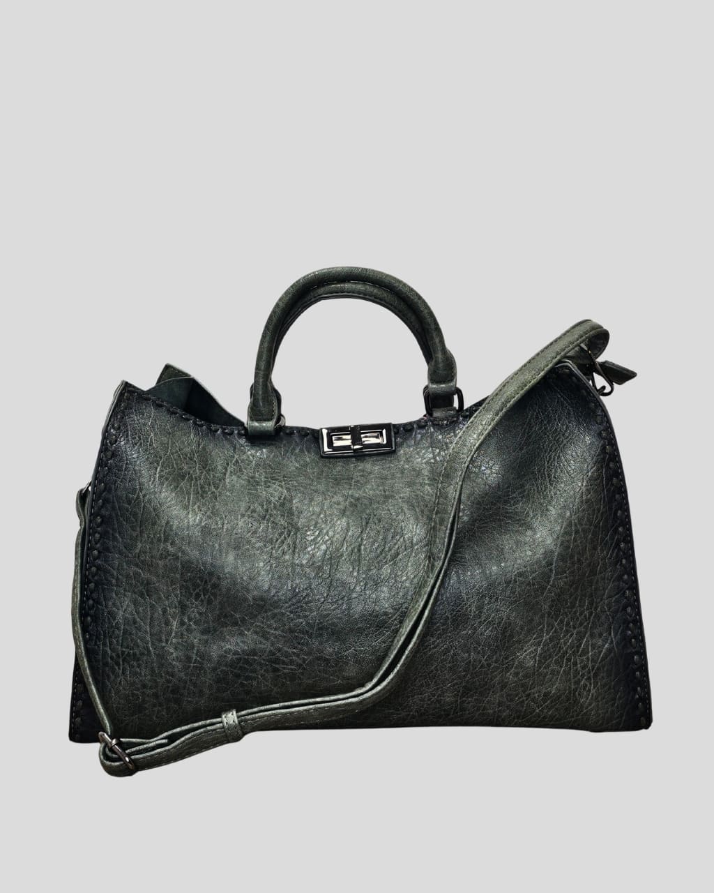 Bolso Rectangular Ribeteado de Tachas, en color caqui, para otoño/invierno, en AnuSska Moda