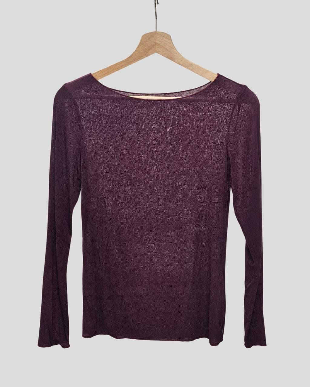 Camiseta Fina segunda piel, en color granate, para otoño/invierno, en AnuSska moda.